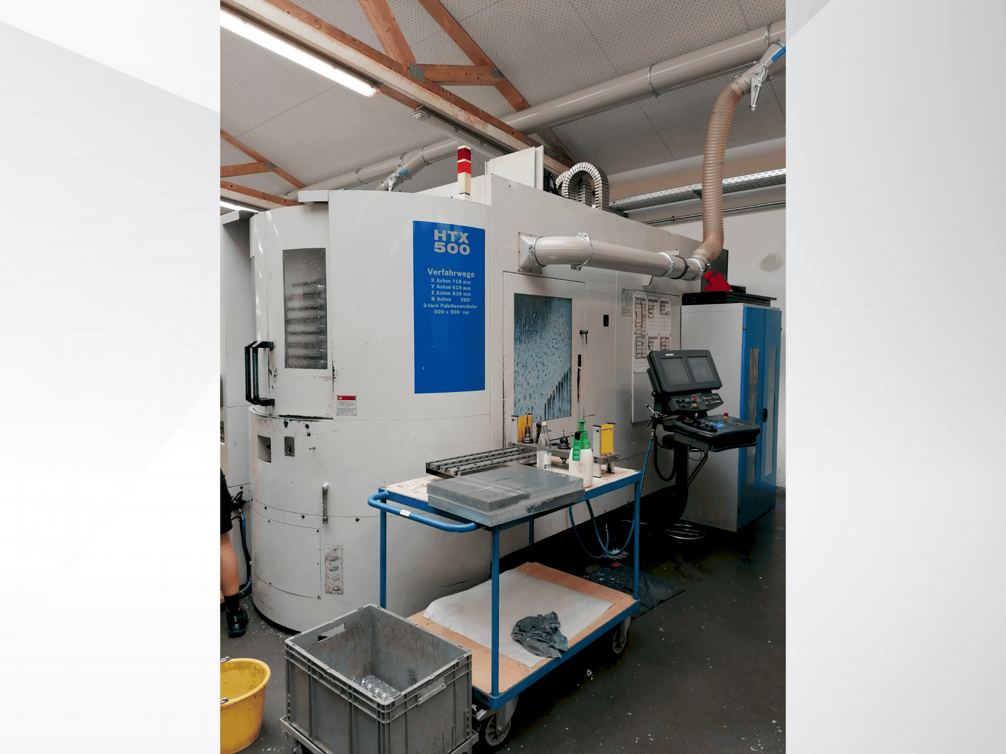 Vooraanzicht  van Hurco HTX 500  machine