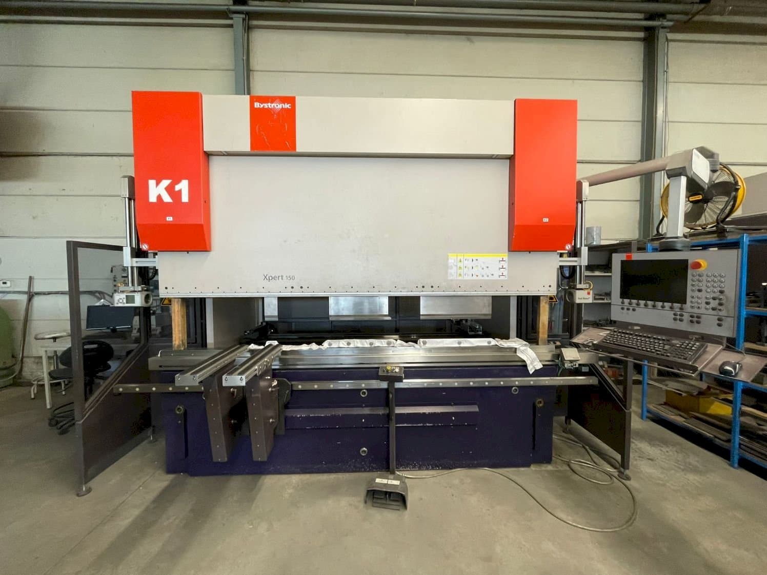 Vooraanzicht  van Bystronic Xpert 150 x 3100  machine