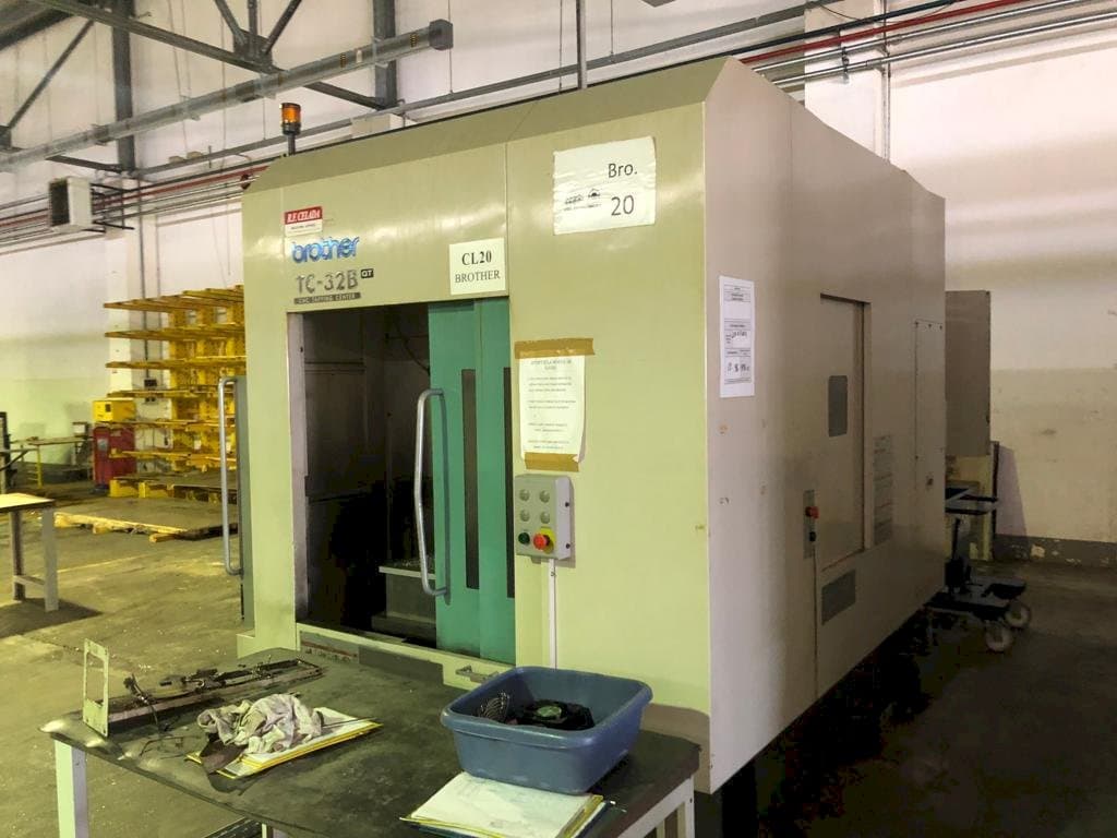 Vooraanzicht  van Brother TC 32B  machine