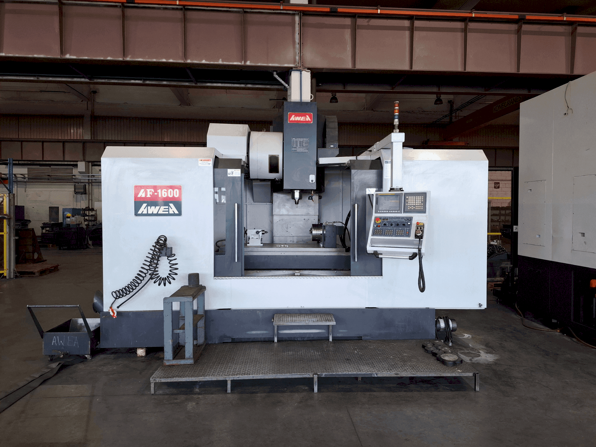 Vooraanzicht  van AWEA AF-1600  machine