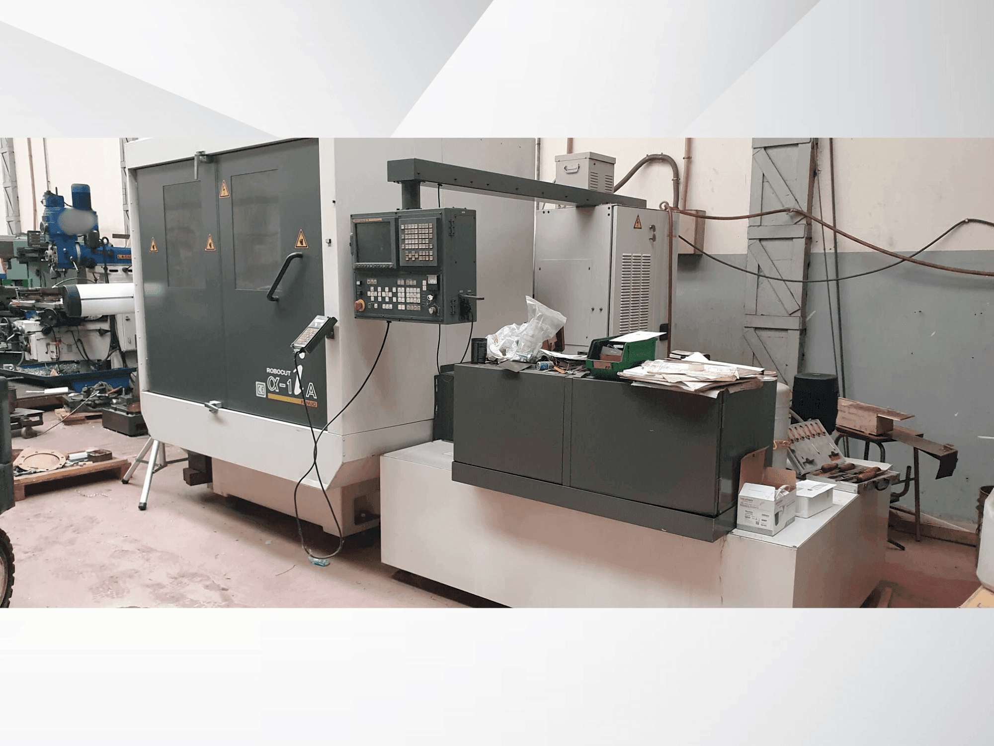 Vooraanzicht  van FANUC Aplha-1iA  machine