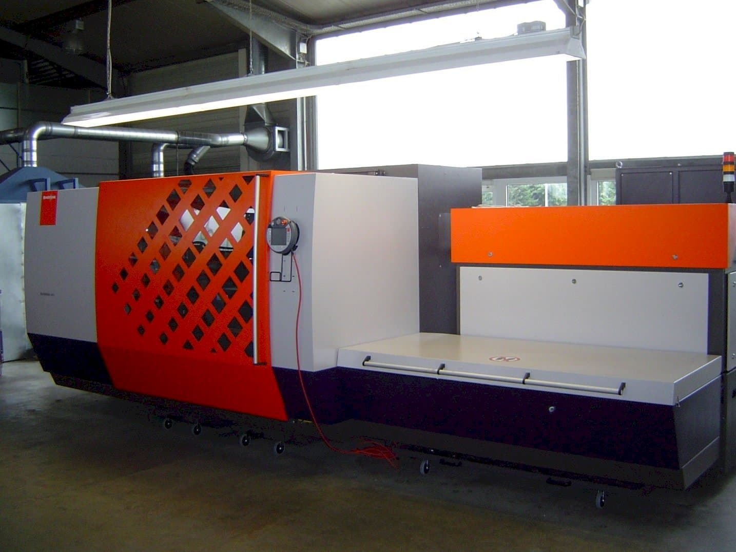 Vooraanzicht  van Bystronic ByVention 3015  machine