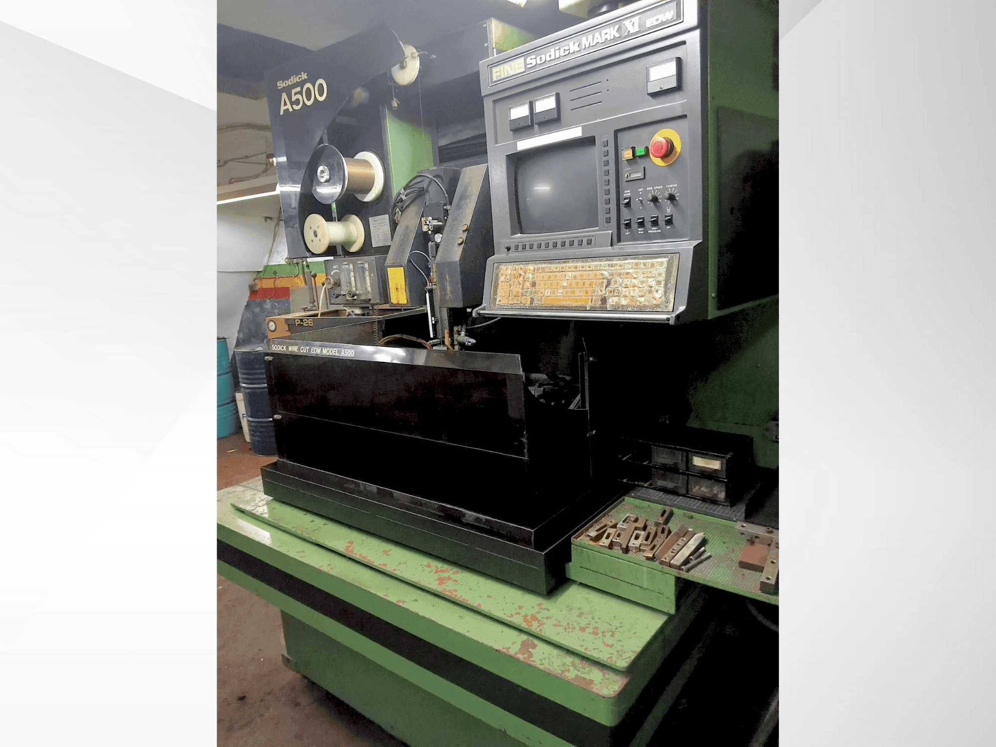 Vooraanzicht  van Sodick A 500  machine