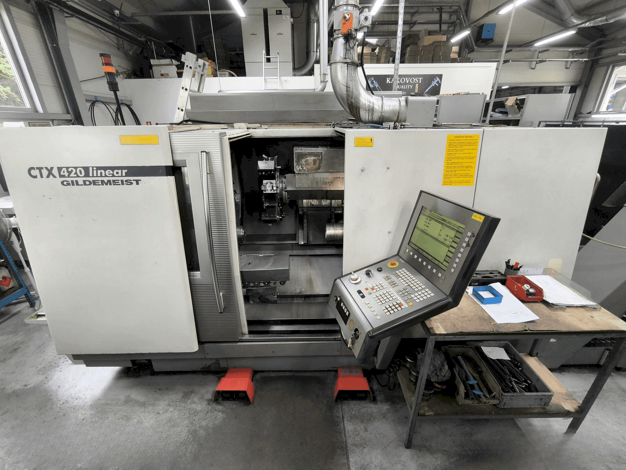 Vooraanzicht  van Gildemeister GILDEMEISTER CTX 420 linear  machine