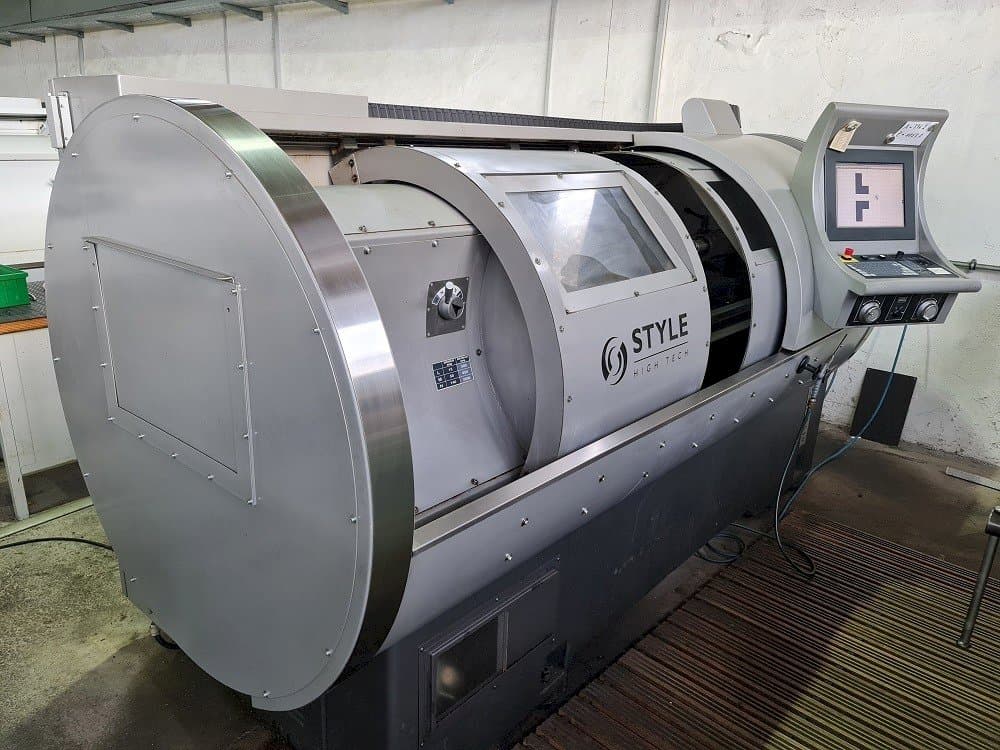 Vooraanzicht  van STYLE 510 X 1350  machine