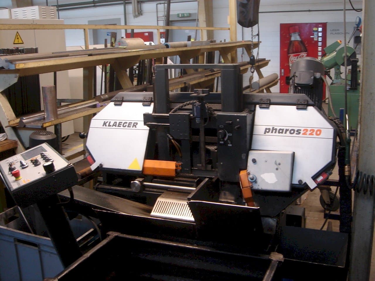 Vooraanzicht  van Klaeger Pharos 220  machine