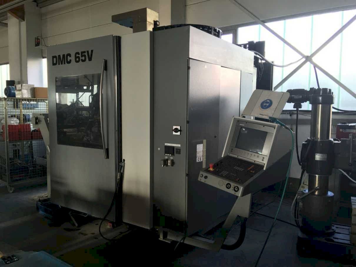 Vooraanzicht  van DECKEL MAHO DMC65V  machine
