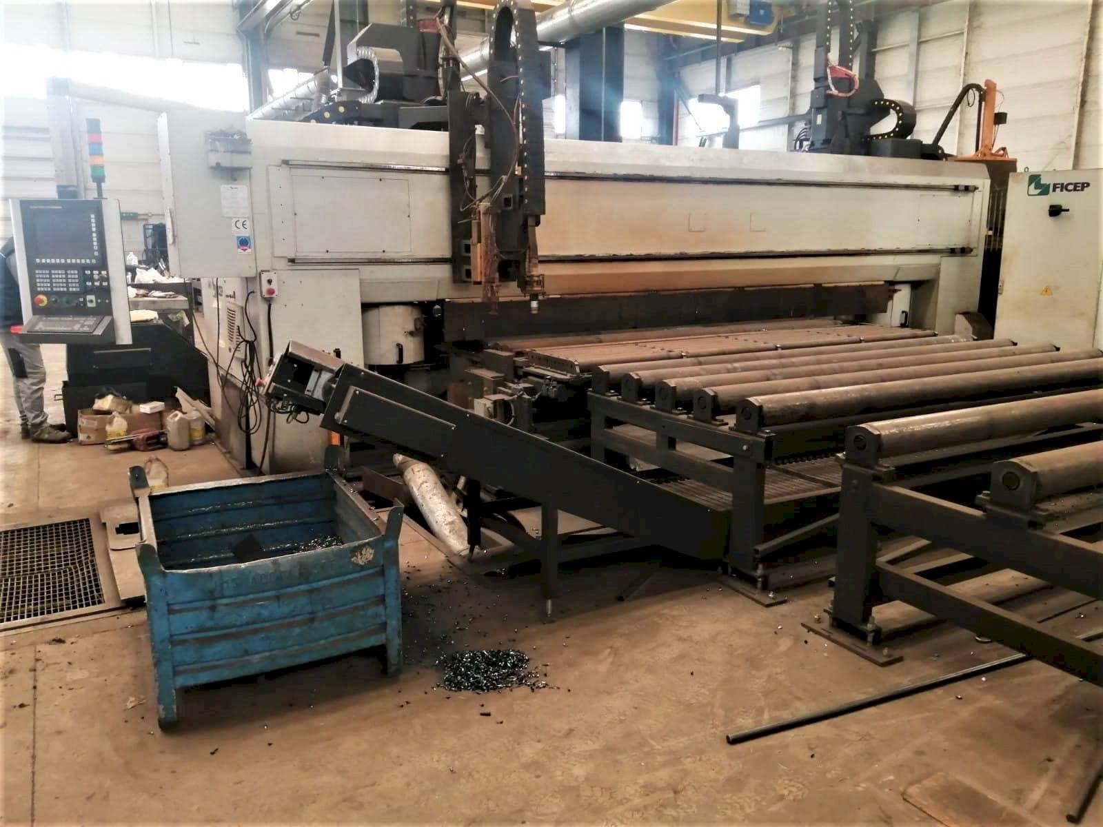 Vooraanzicht  van FICEP GEMINI G31 LD  machine