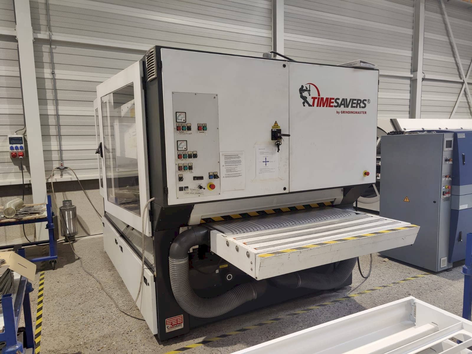 Vooraanzicht  van TIMESAVERS 42-series-1350-WRB  machine