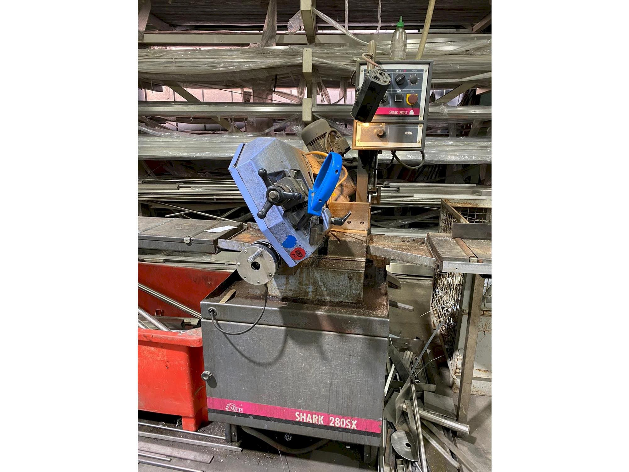 Vooraanzicht  van Nisshinbo MAP-750  machine