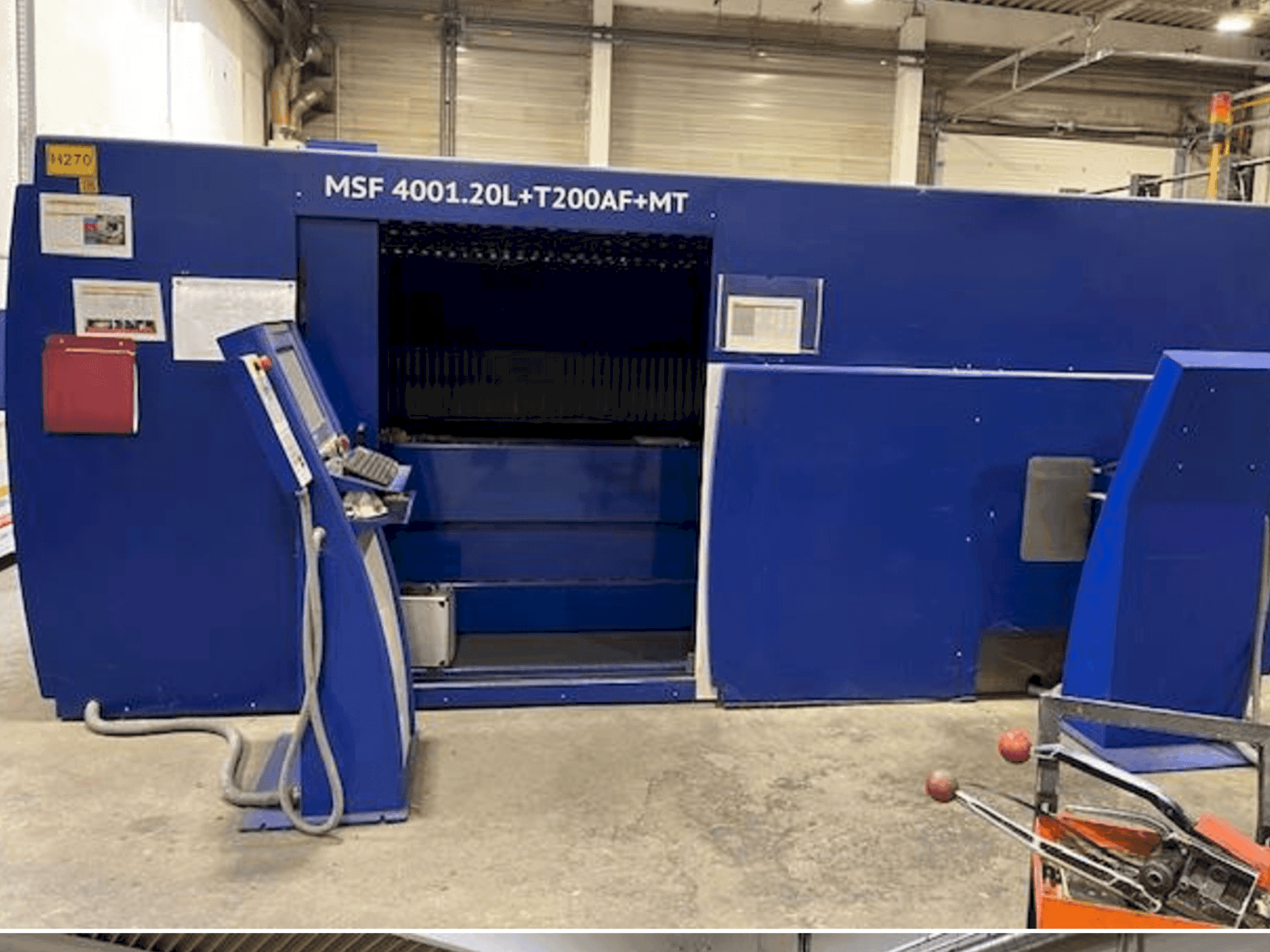 Vooraanzicht  van MicroStep Fiber MSF 4001.20L  machine