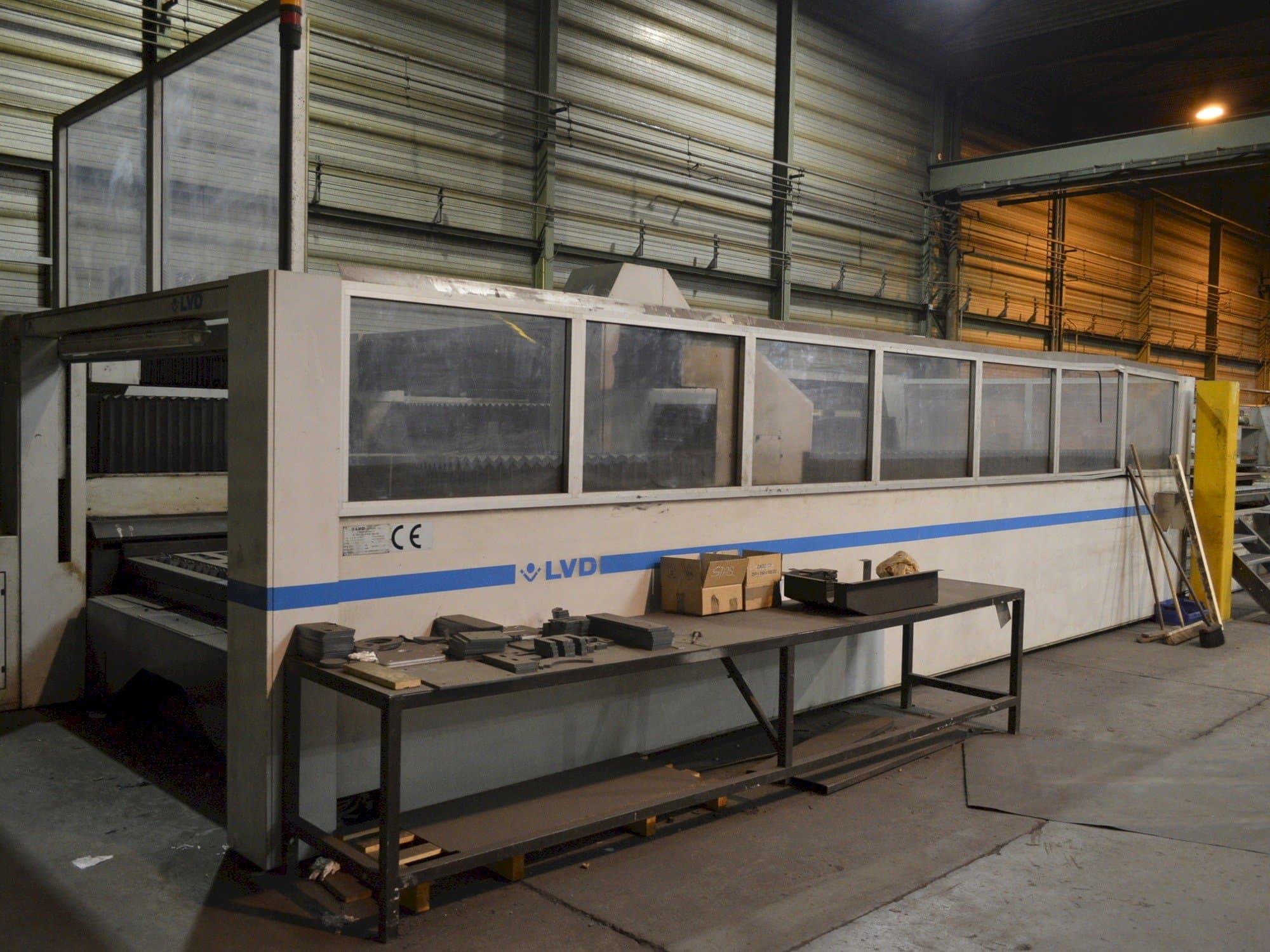 Vooraanzicht  van LVD IMPULS 6020  machine