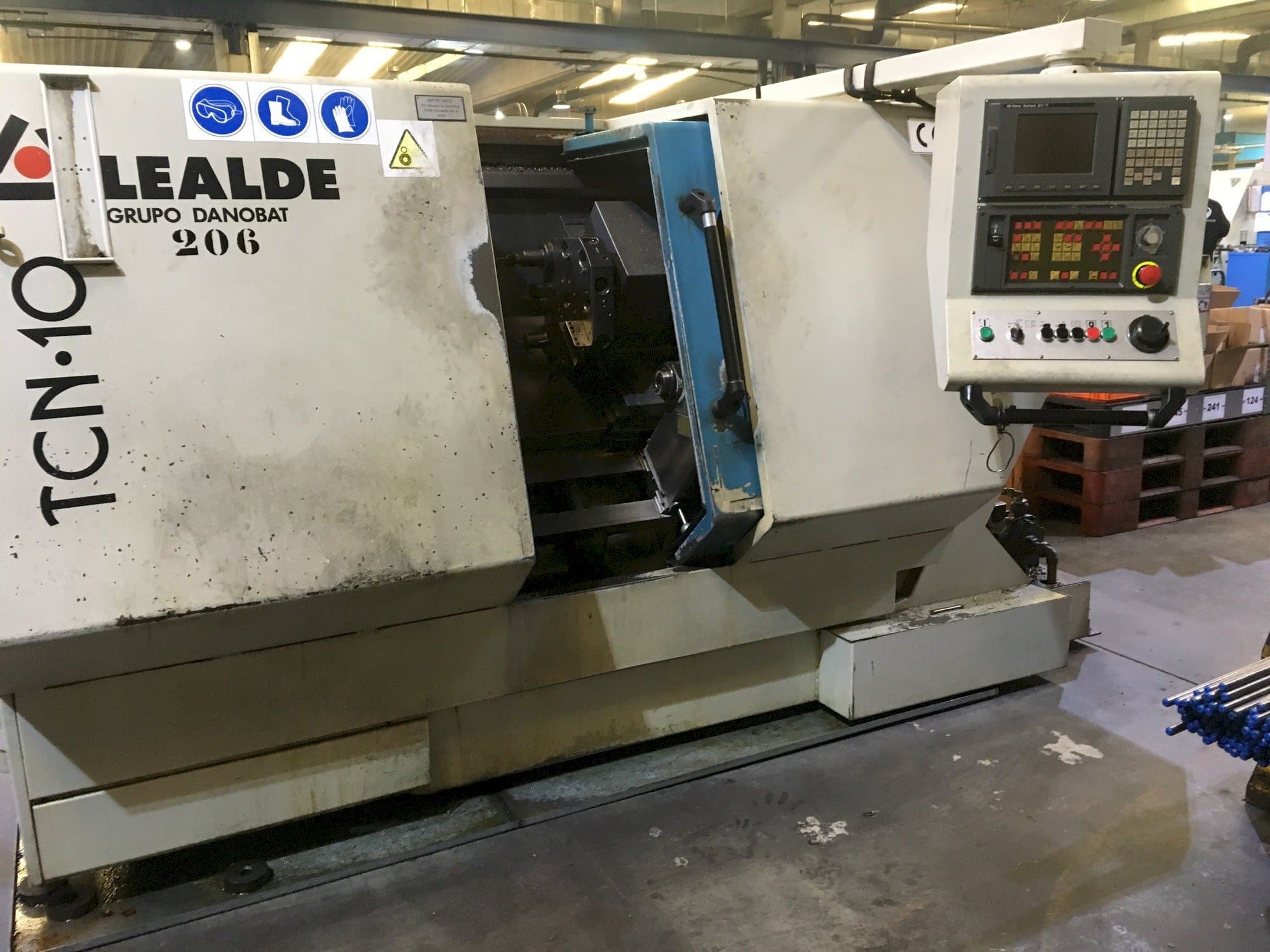 Vooraanzicht  van Lealde TCN10  machine