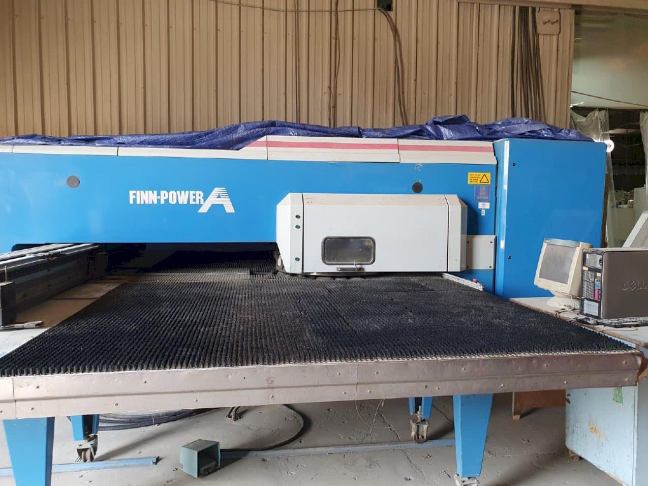 Vooraanzicht  van Finn-Power A5-5 FB  machine