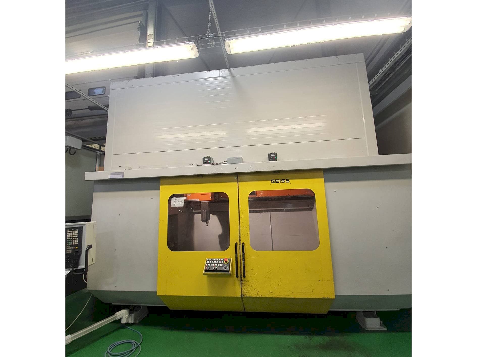 Vooraanzicht  van GEISS FZ 2000x1000 ECO  machine
