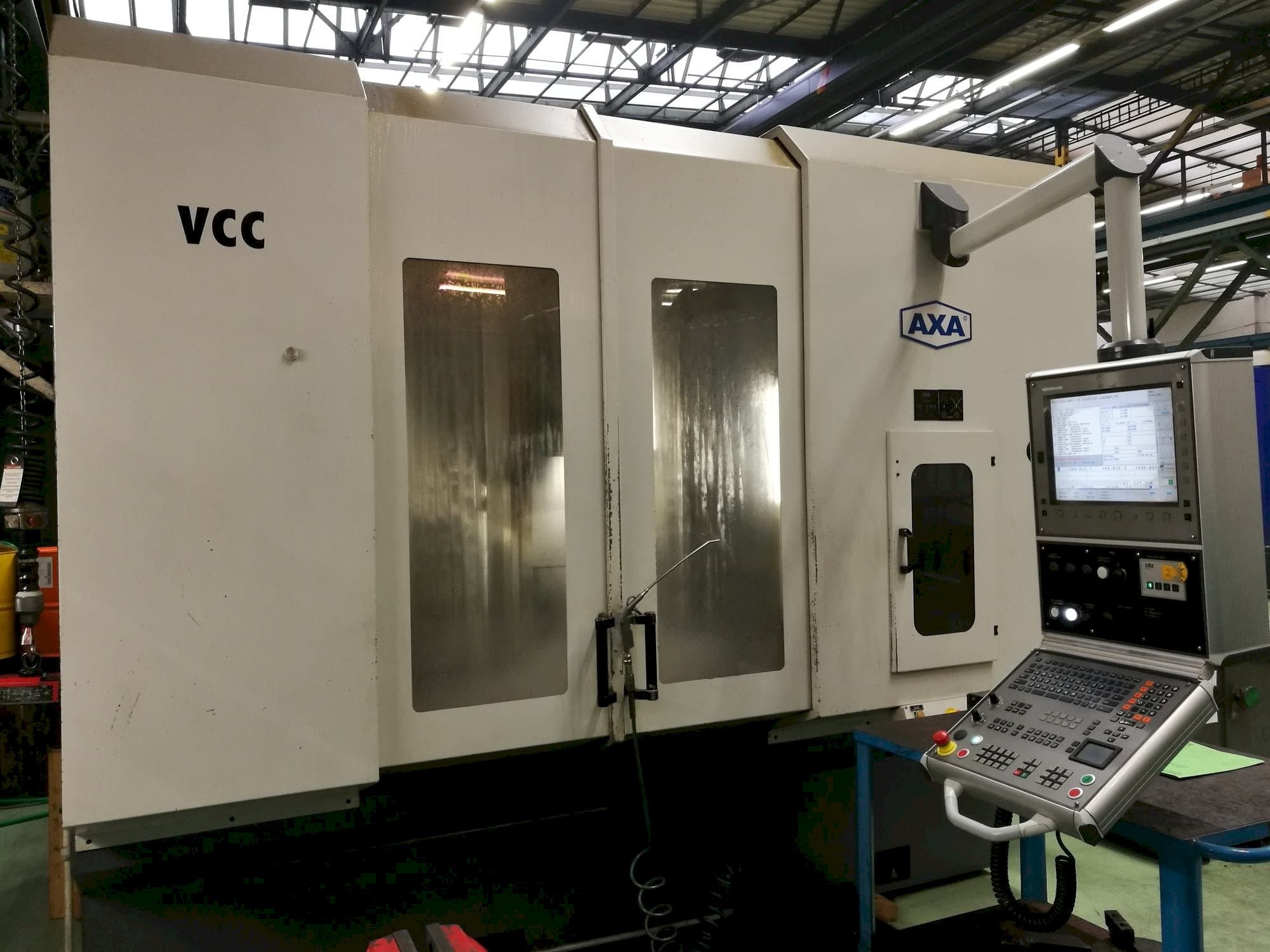 Vooraanzicht  van AXA VCC 1200  machine