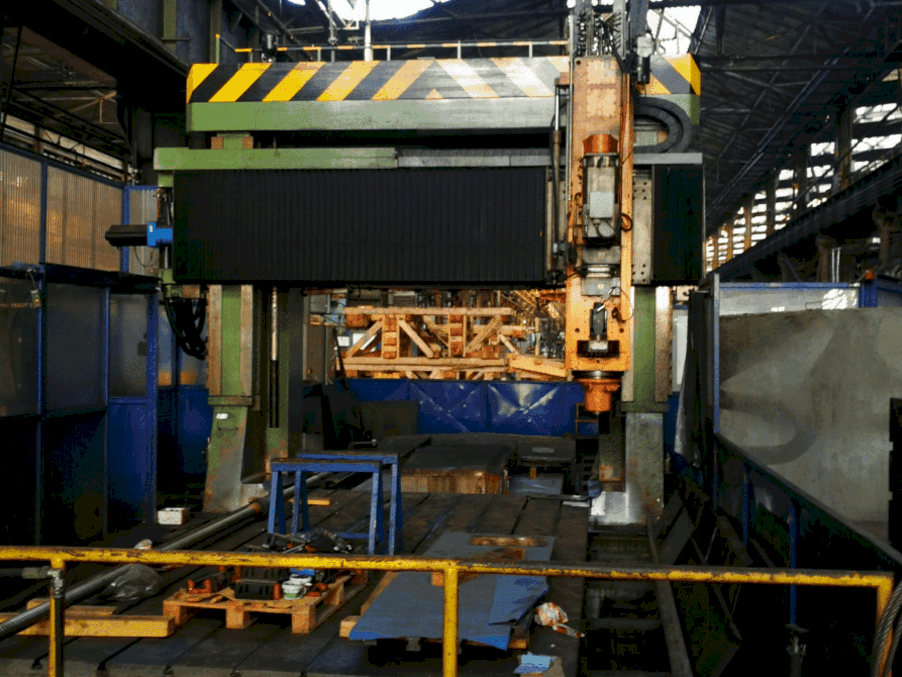 Vooraanzicht  van FFZ 30-60  machine