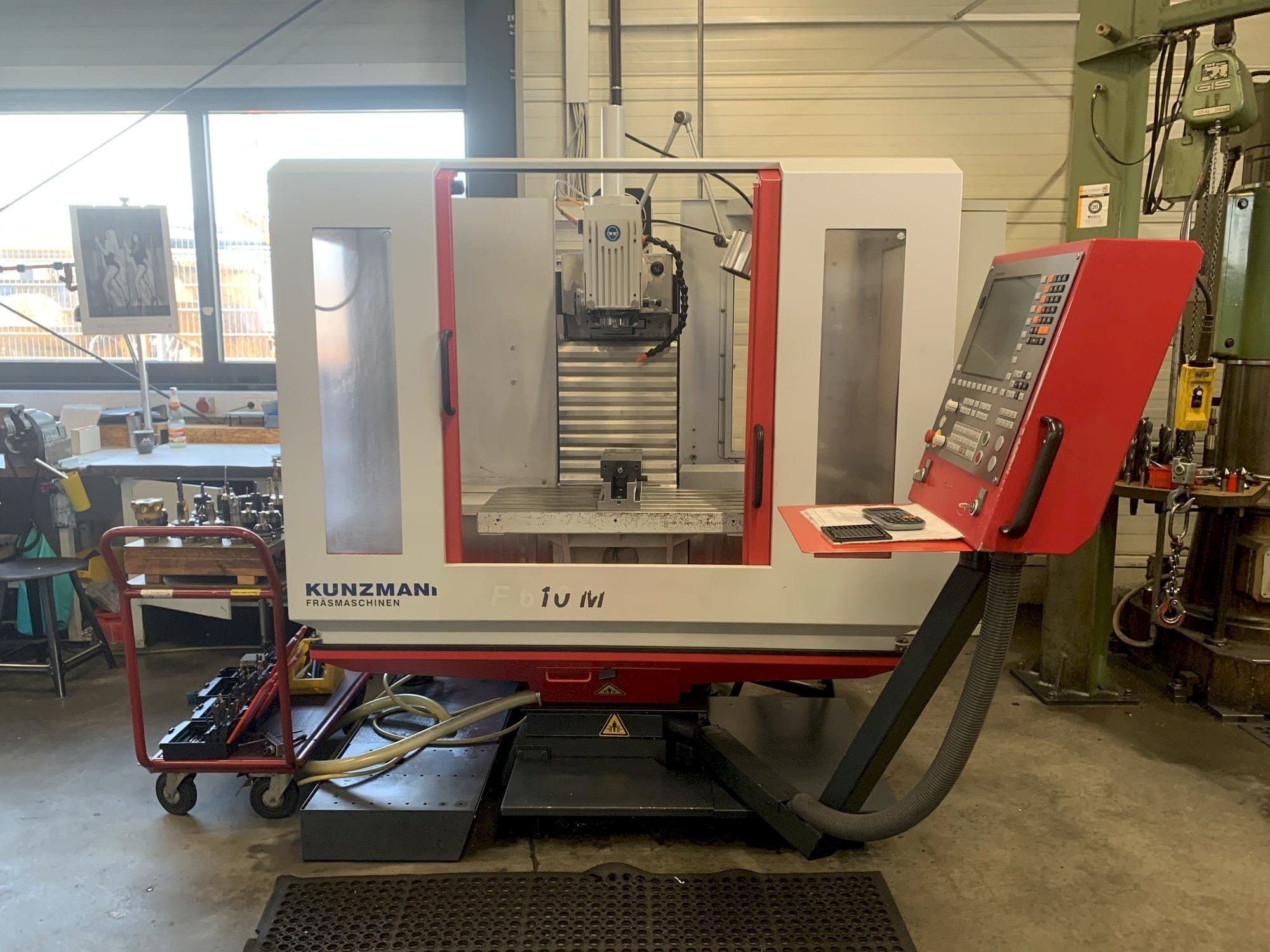 Vooraanzicht  van KUNZMANN WF 610 M  machine