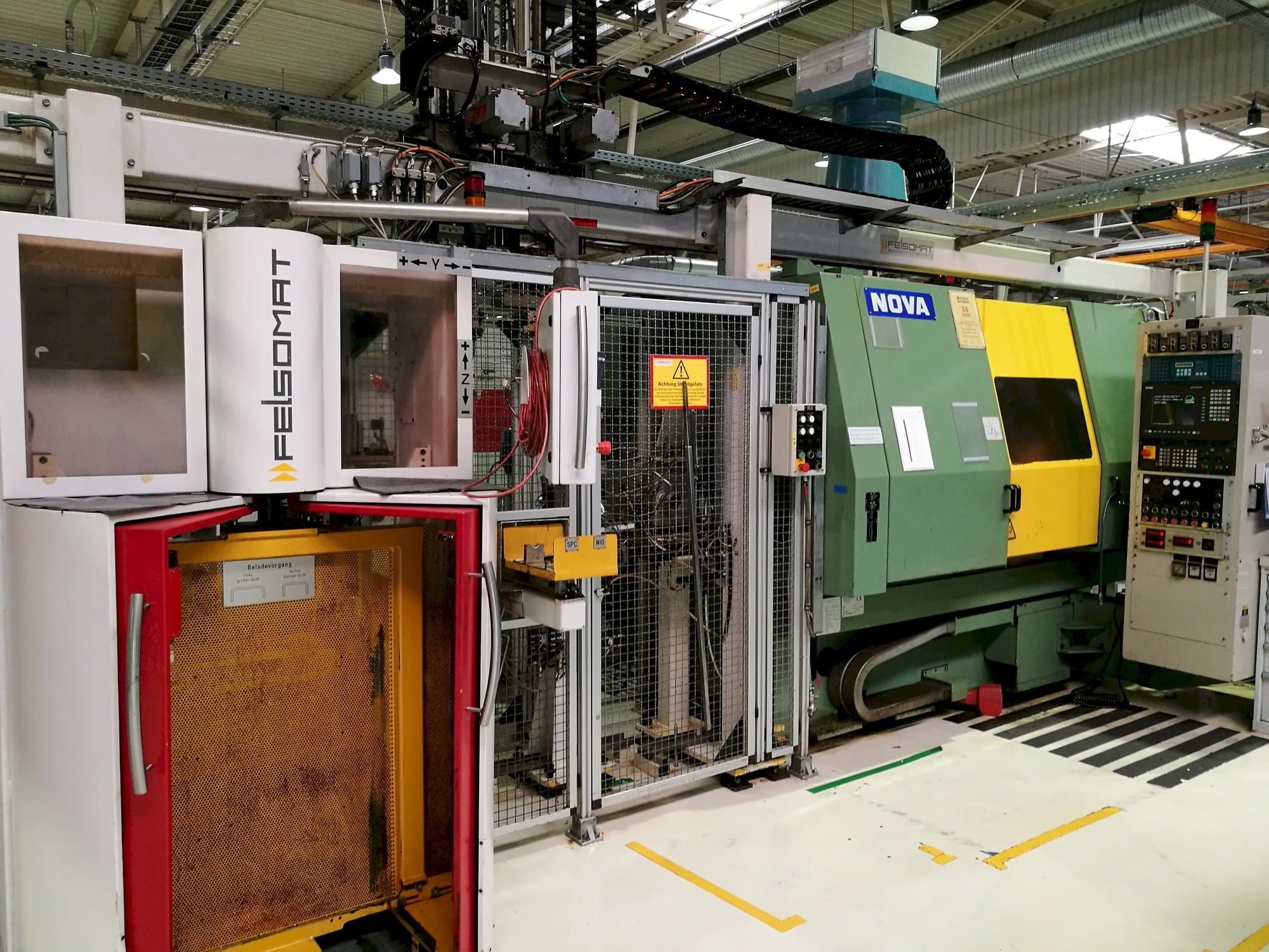 Vooraanzicht  van NOVA M12-T4N  machine