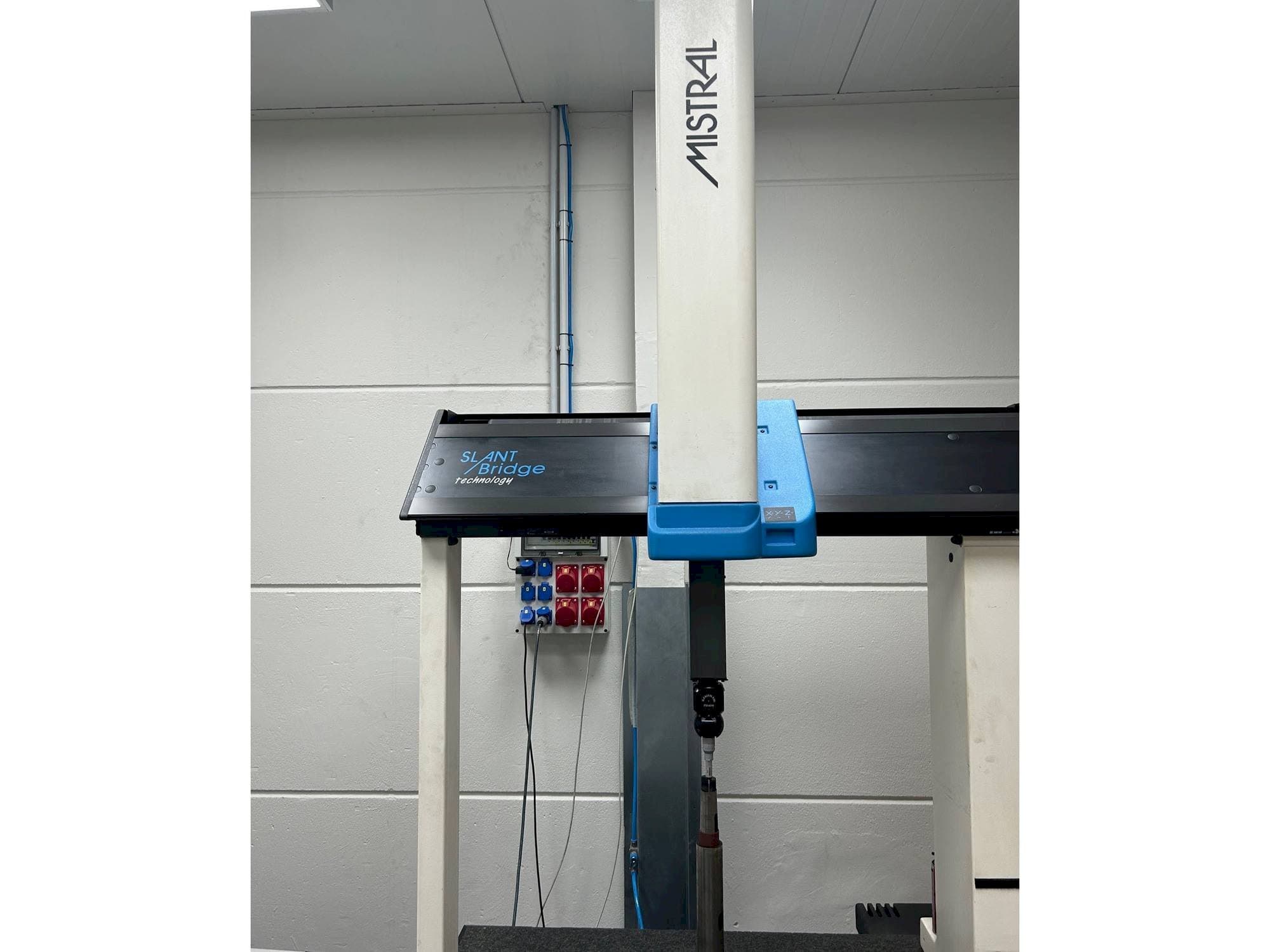 Vooraanzicht  van DEA Mistrall  machine