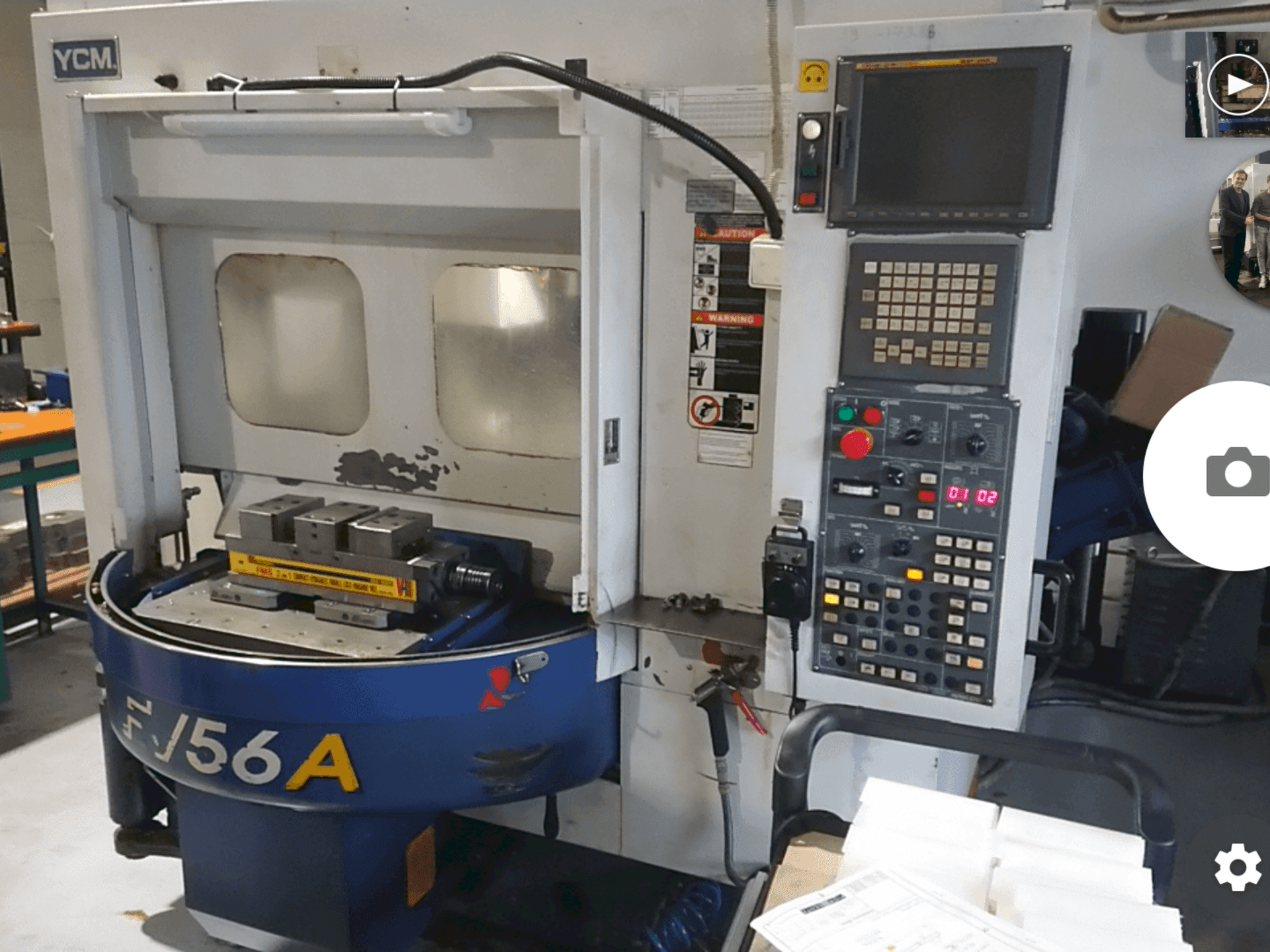 Vooraanzicht  van YCM FV56A  machine