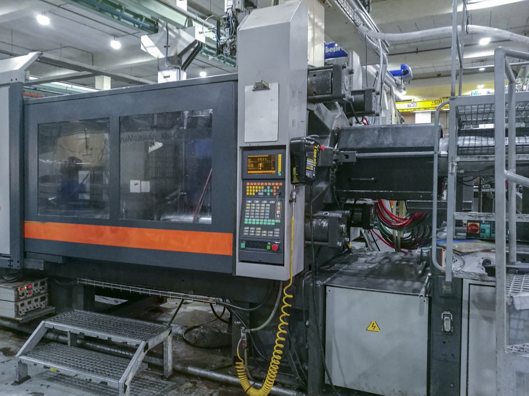 Recht aanzicht  1 van SANDRETTO 4435-550 machine