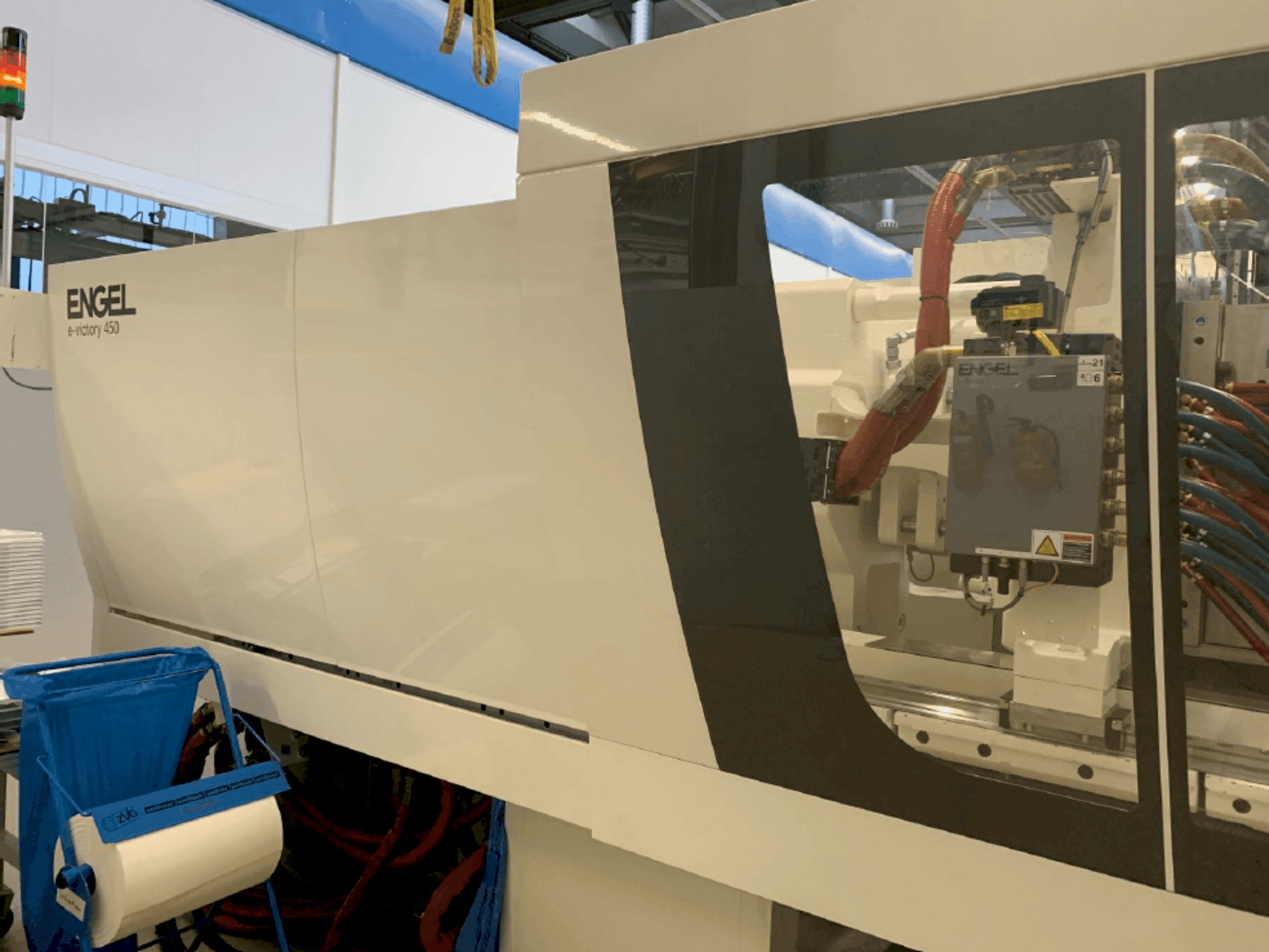 Vooraanzicht  van Engel e-Victory 740/450 US  machine