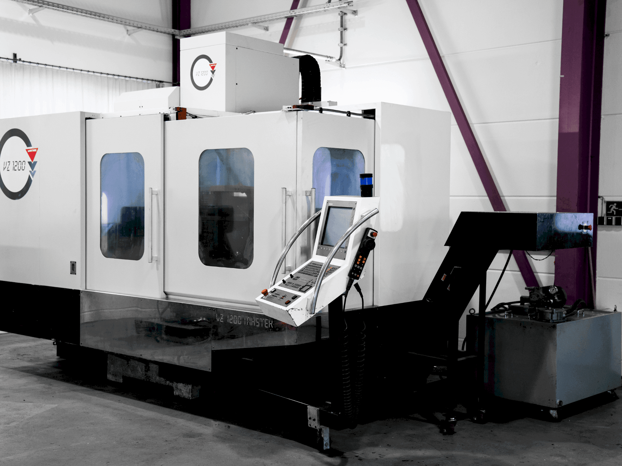 Vooraanzicht  van WEMAS VZ 1200  machine