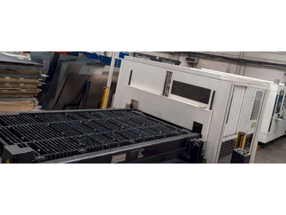 Vooraanzicht  van Mazak Super Turbo-X510 Mk III G  machine