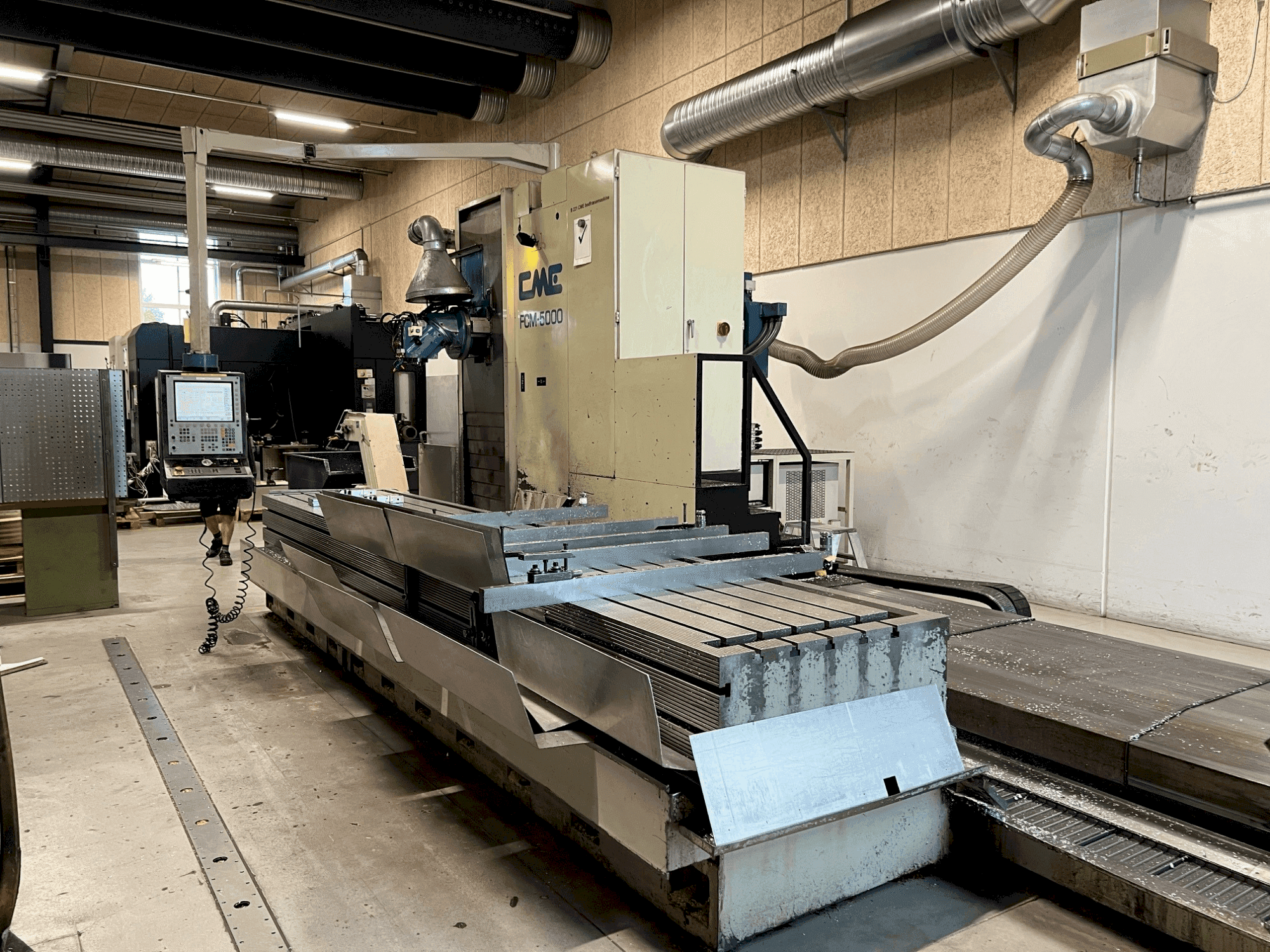 Vooraanzicht  van CME FCM 5000  machine