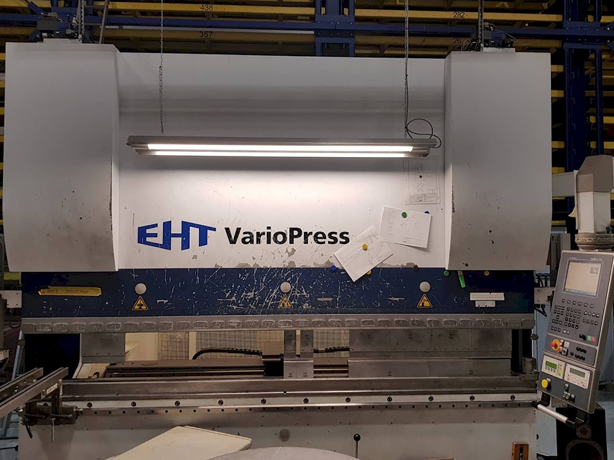 Vooraanzicht  van EHT VarioPress 170-30  machine
