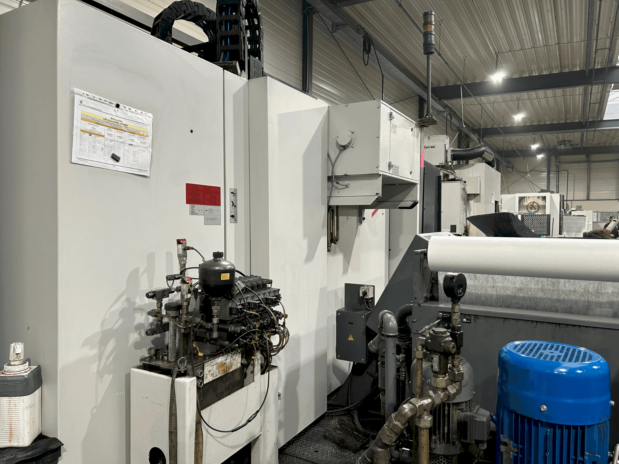 Vooraanzicht  van STAMA MC 326 TWIN  machine