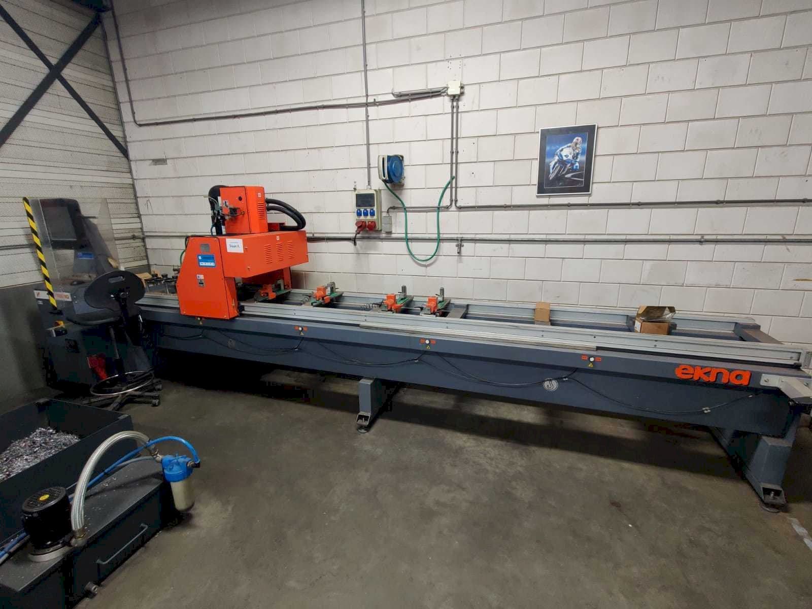 Vooraanzicht  van Tekna TK426-1  machine