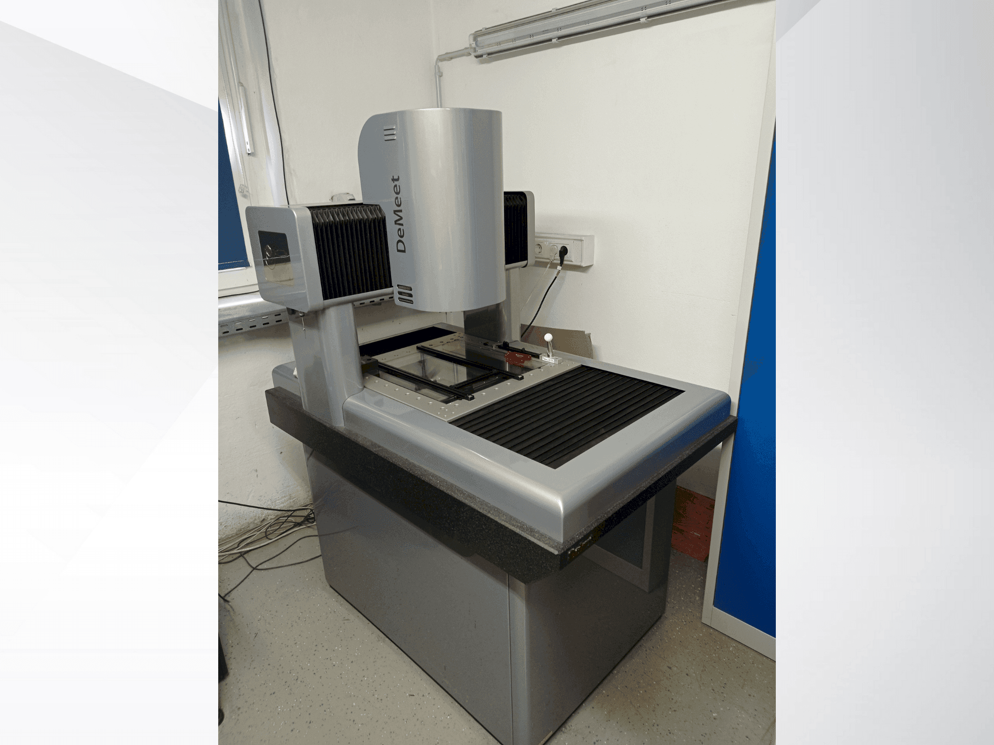 Vooraanzicht  van SCHUT DeMeet 404  machine