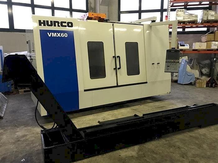 Vooraanzicht  van Hurco VMX 60  machine