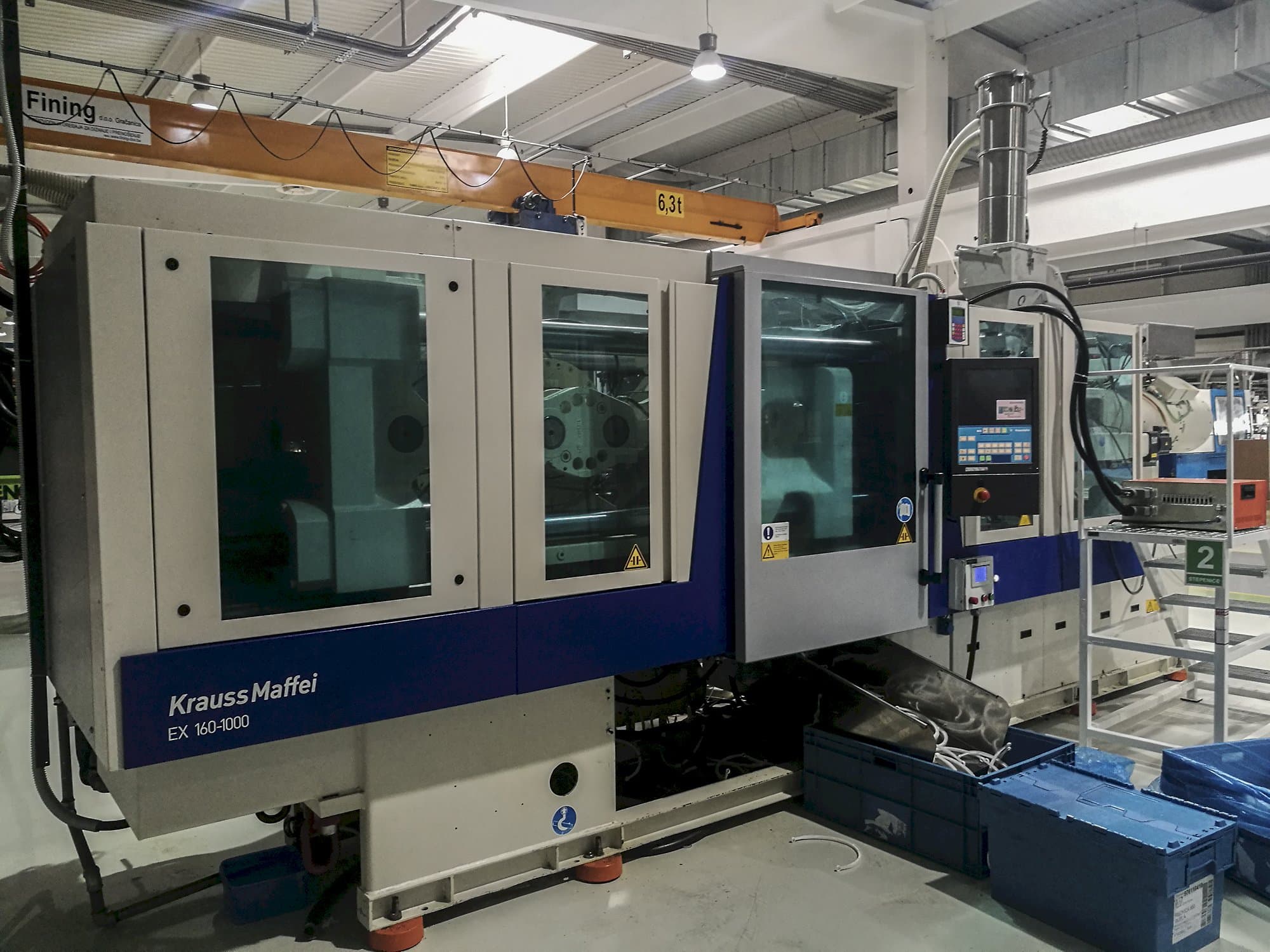 Links zicht  van Krauss Maffei 160-1000 EX machine