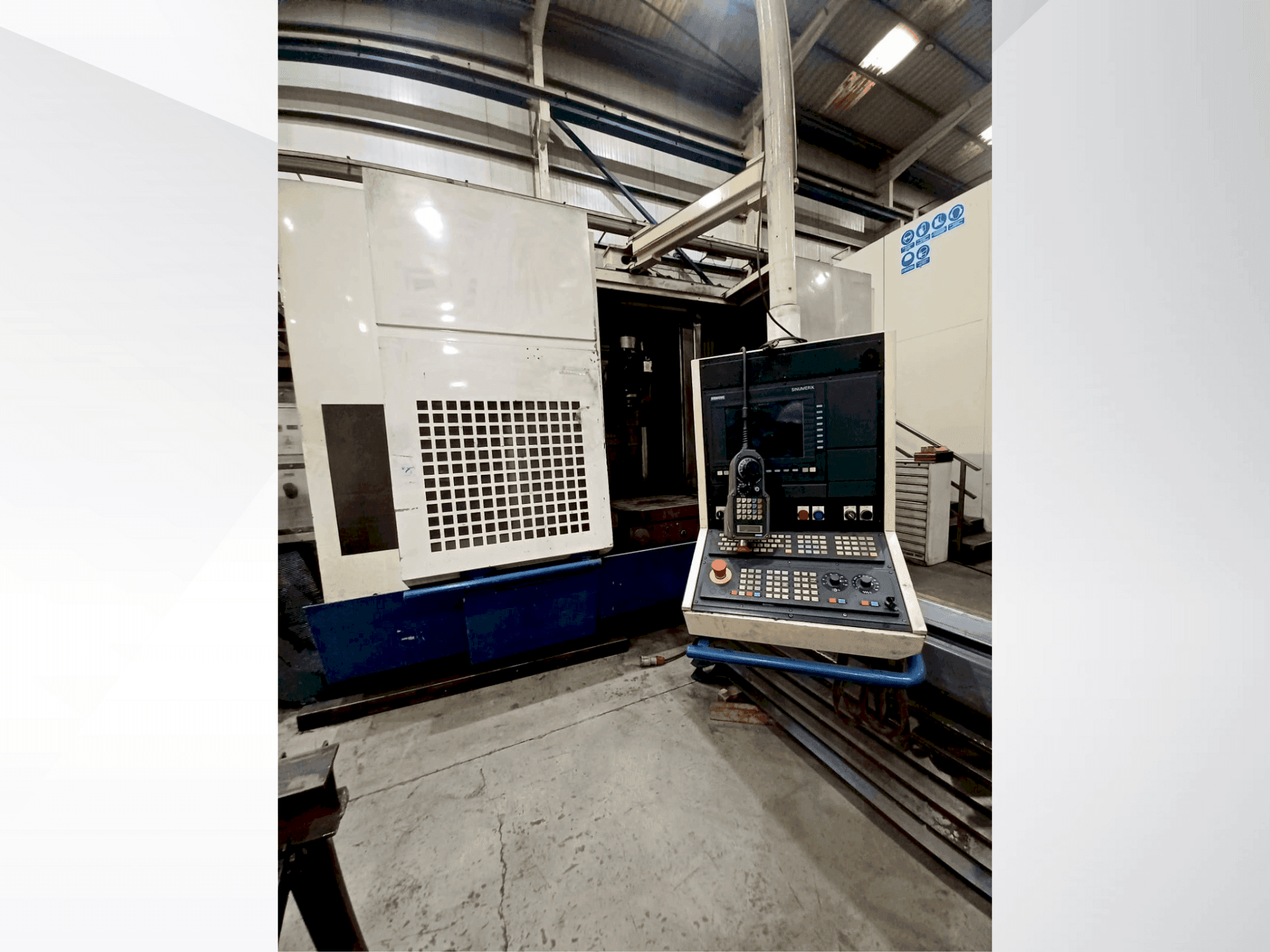 Vooraanzicht  van Huron EX-C  machine