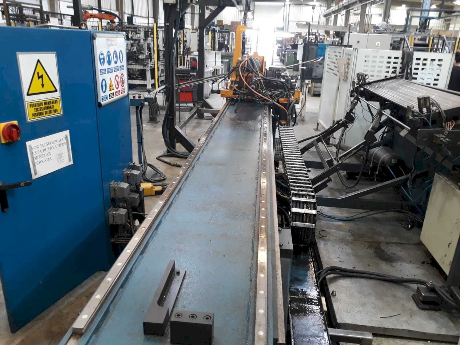 Vooraanzicht  van Tejero HR-50-CNC  machine