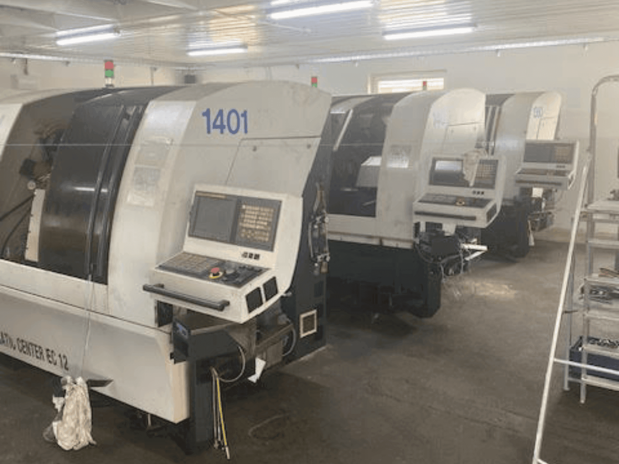 Vooraanzicht  van ESCO Escomatic EC12  machine