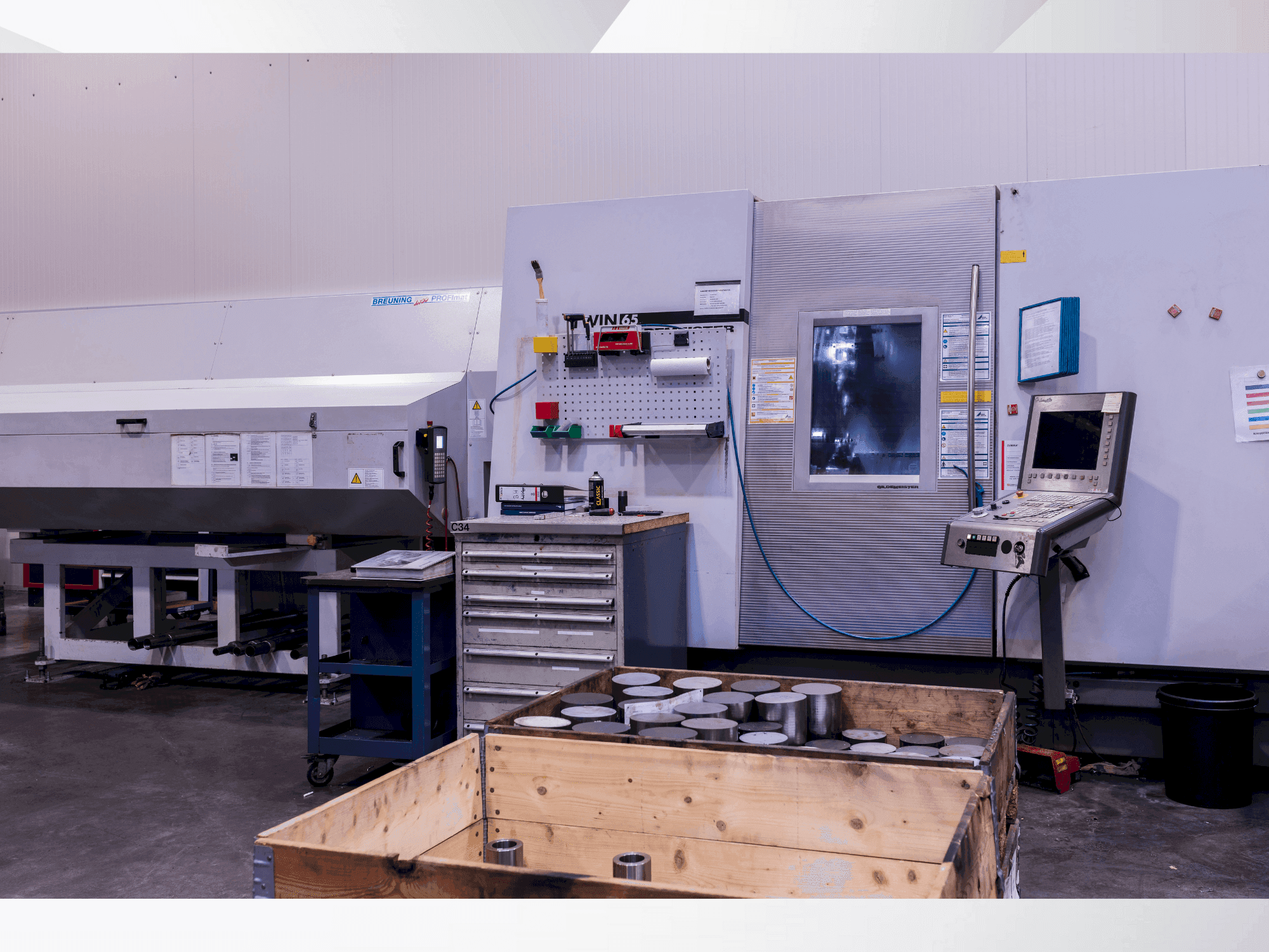 Vooraanzicht  van DMG Gildemeister Twin 65  machine