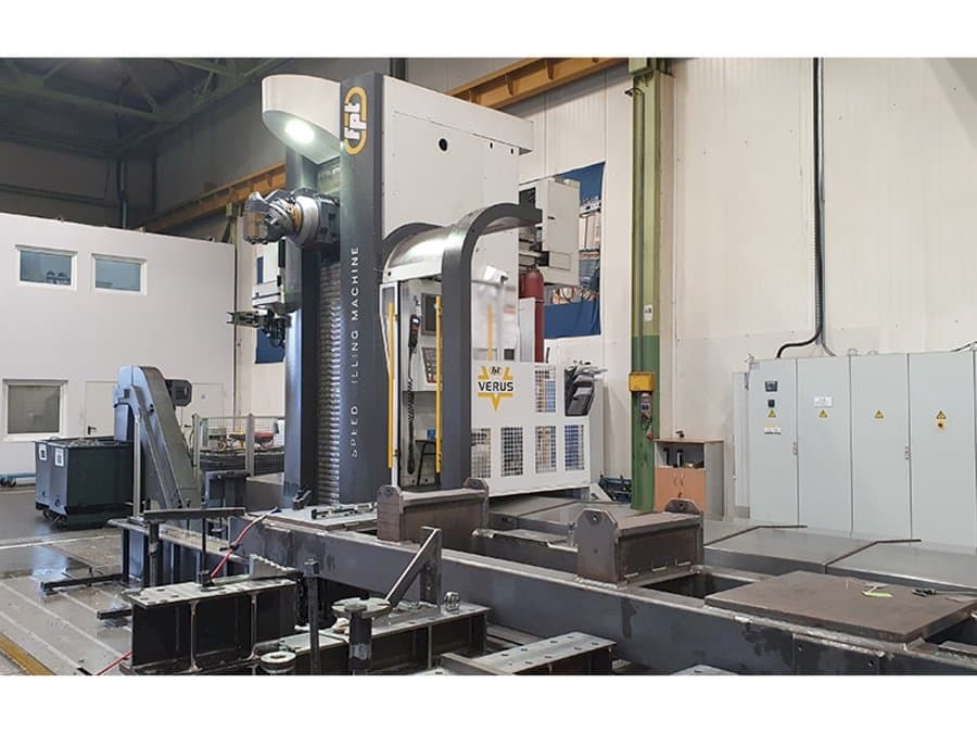 Vooraanzicht  van FPT VERUS  machine