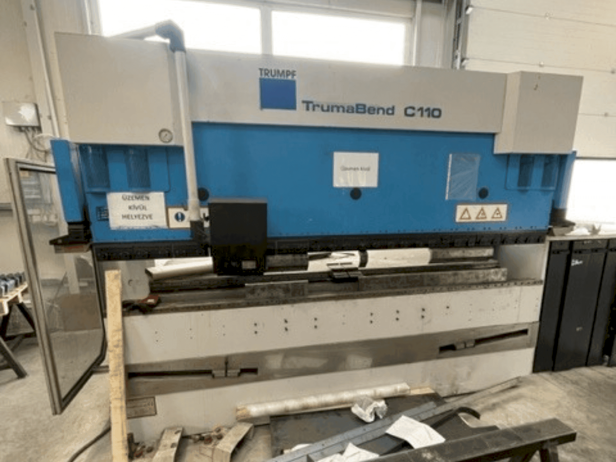 Vooraanzicht  van TRUMPF TrumaBend C110  machine