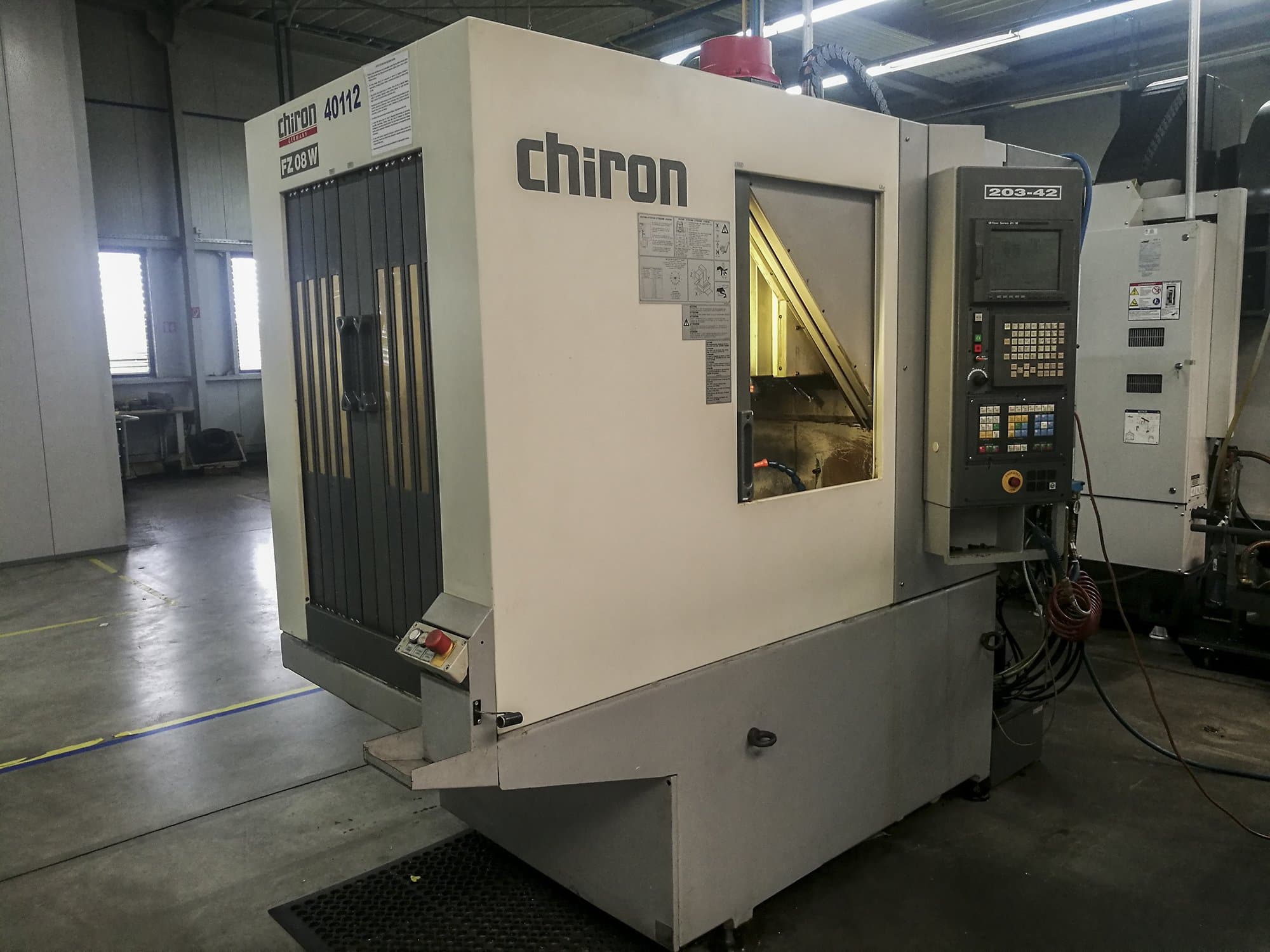 Links zicht  van Chiron FZ 08 W machine