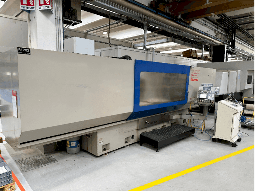 Vooraanzicht  van OKAMOTO ACC 208ex  machine