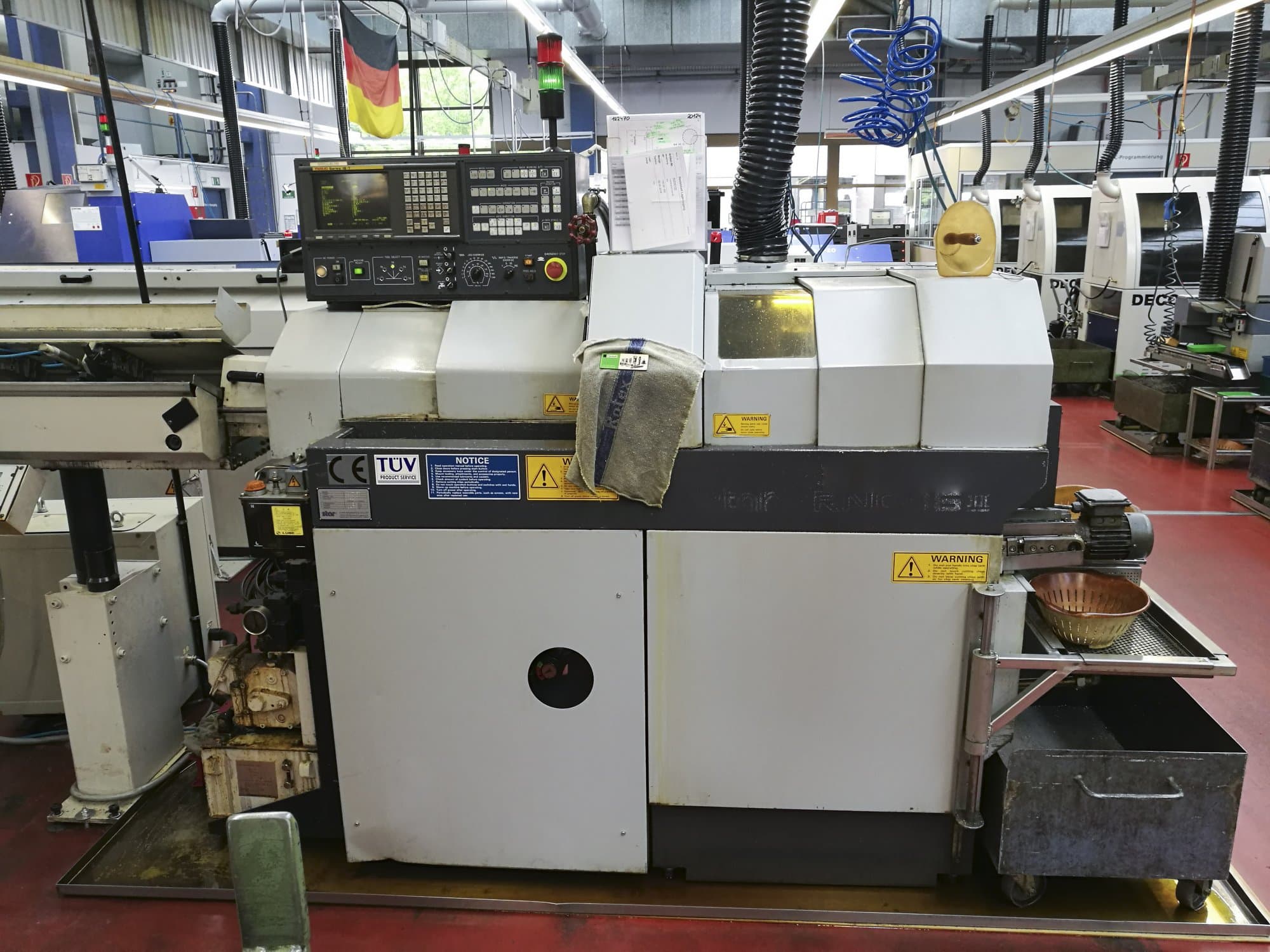 Vooraanzicht  van STAR MICRONICS RNC-16B machine
