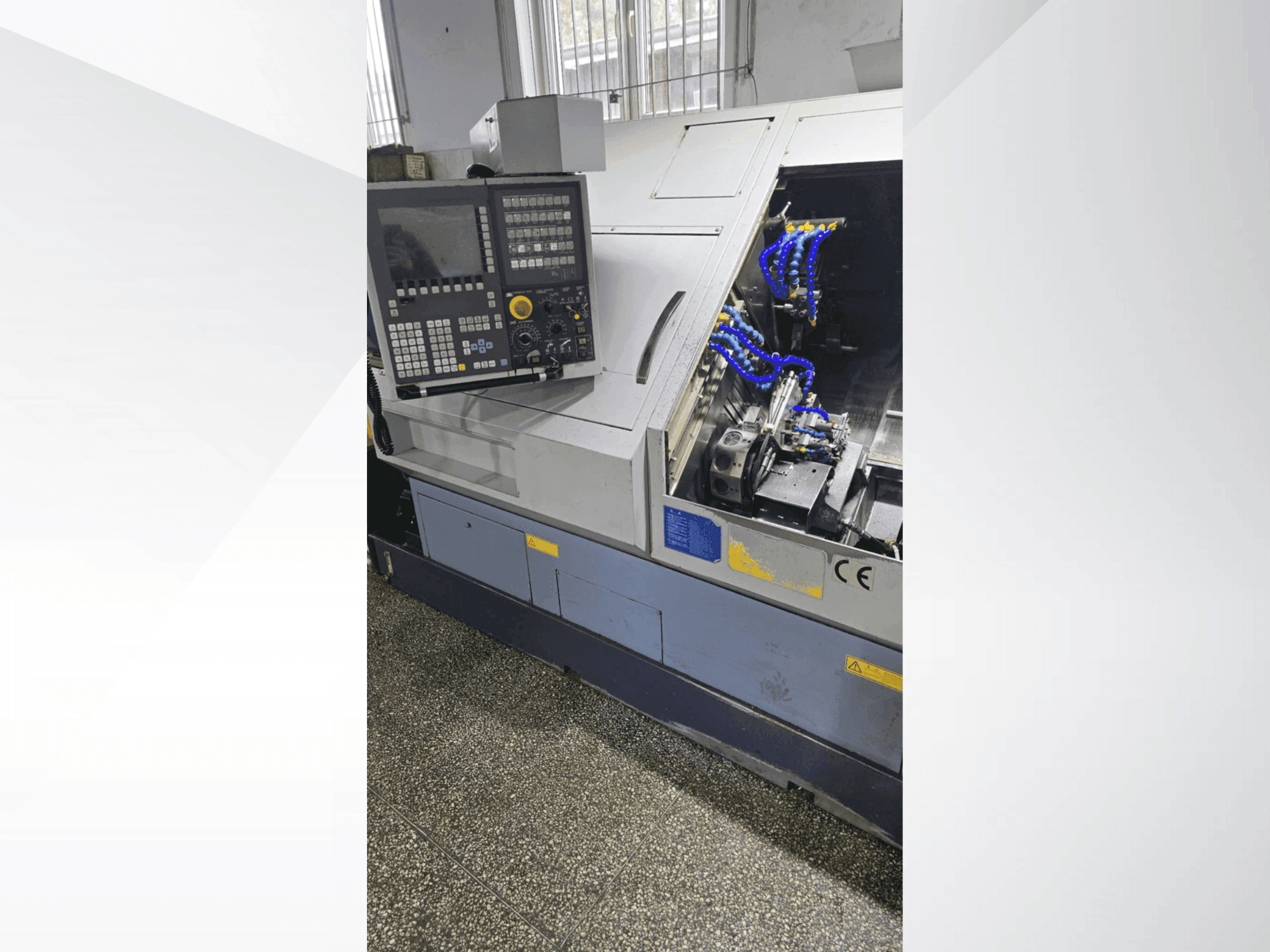 Vooraanzicht  van STAR MICRONICS ECAS-32T  machine
