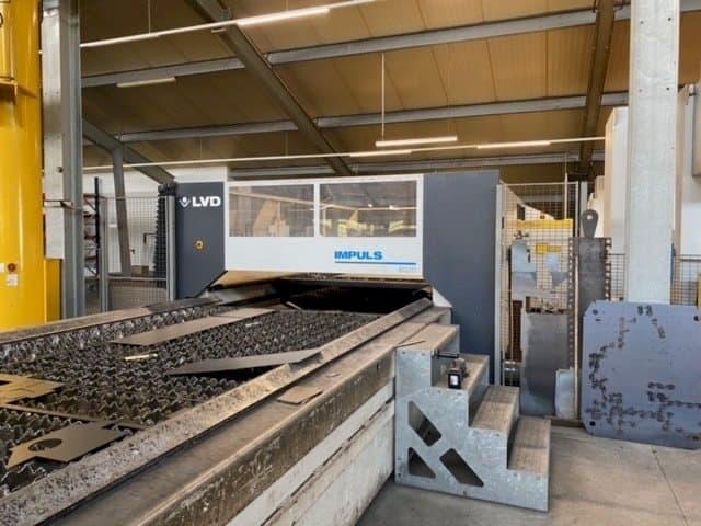 Vooraanzicht  van LVD Impuls 6020  machine