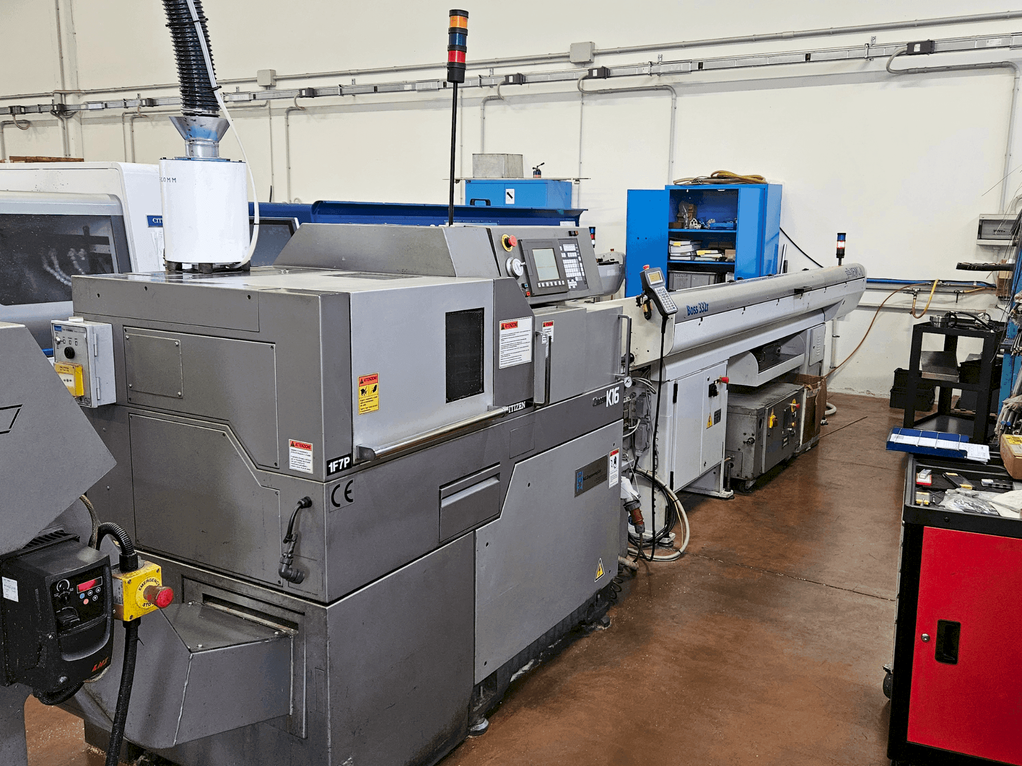 Vooraanzicht  van Citizen Cincom K16 VII  machine