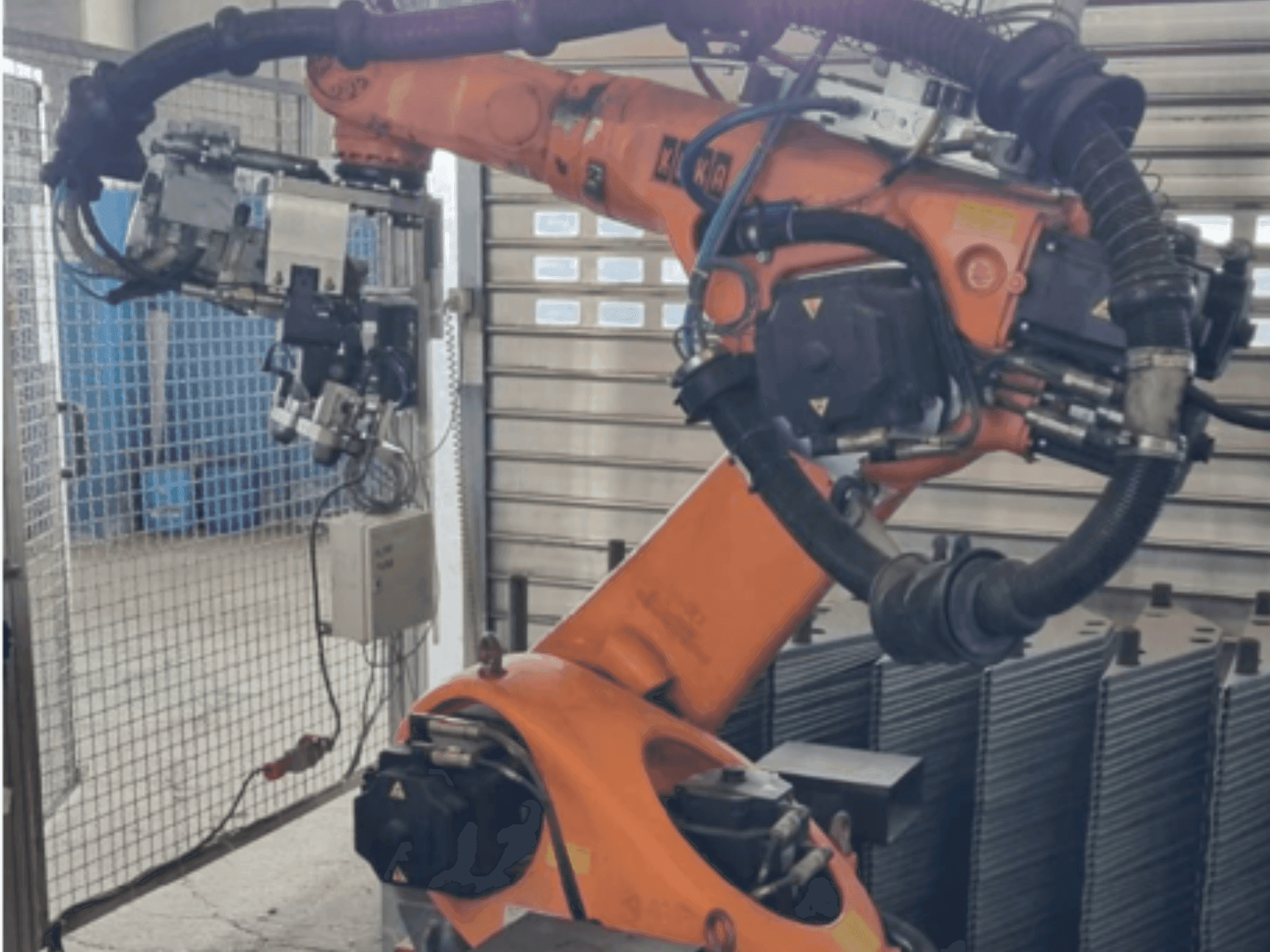 Vooraanzicht  van KUKA KR 60-3  machine
