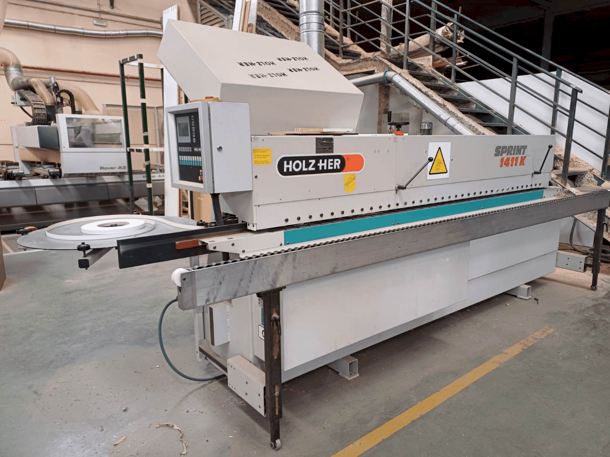 Vooraanzicht  van HOLZHER SPRINT 1411K  machine